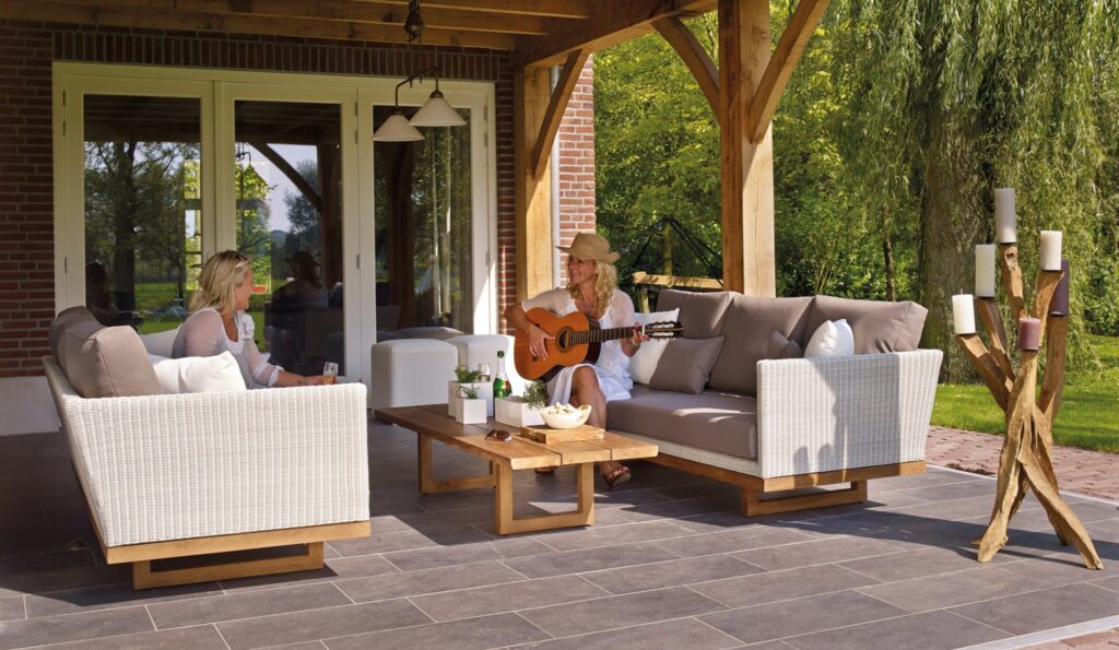  Modern Furniture Canada